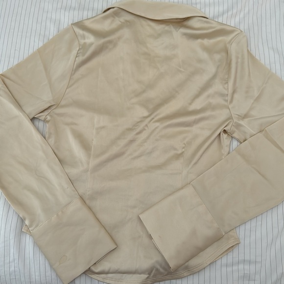 Abercrombie and Fitch Ruched Satin Button up - Picture 3 of 3